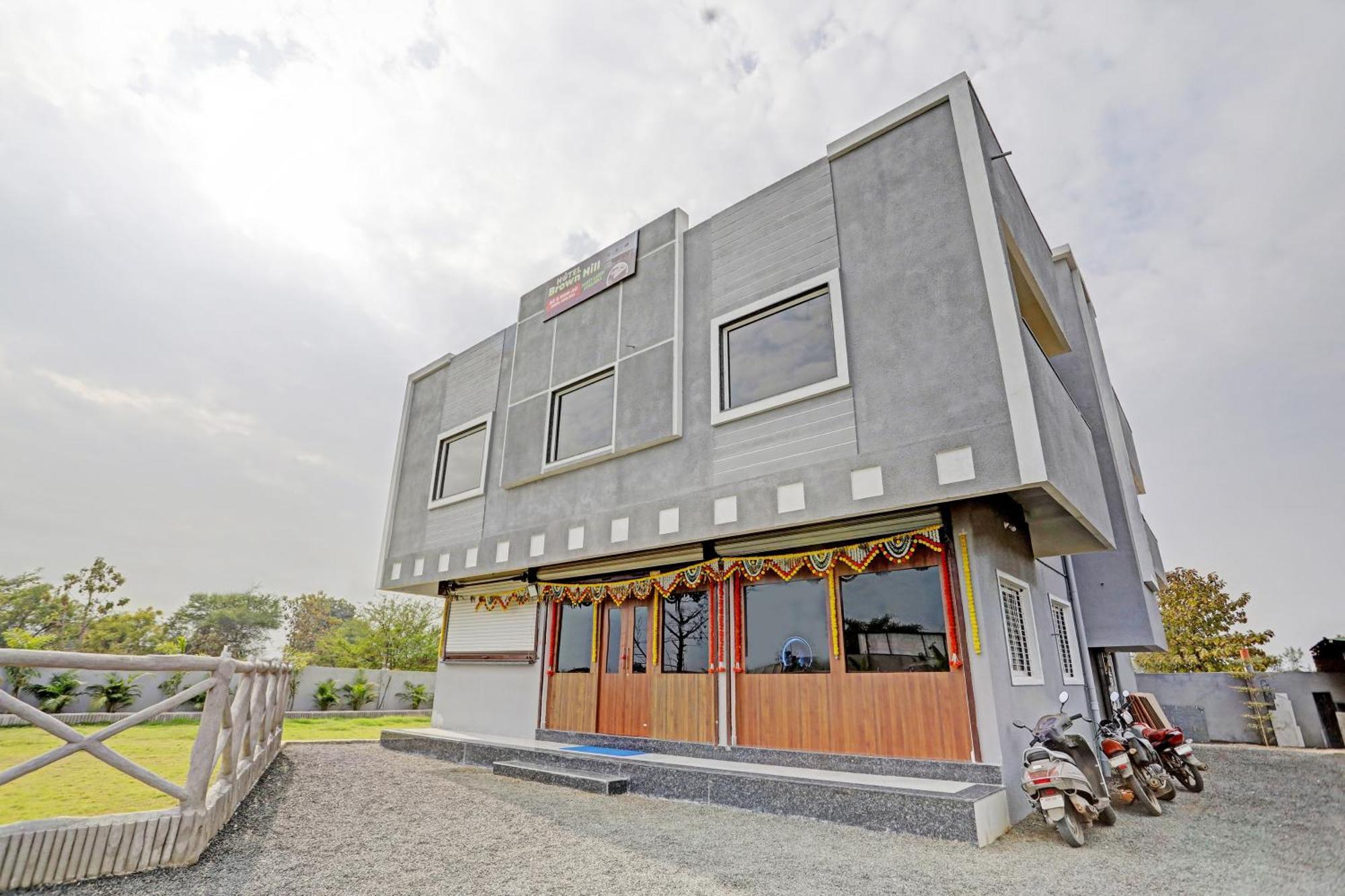Hotel O Brown Hill Nagpur Bagian luar foto